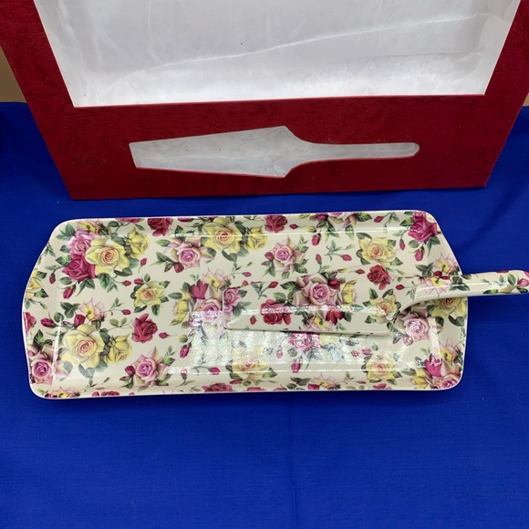 Porcelain Rectangle Cake Plate And Spatula Roses Pattern - Picture 4 of 6